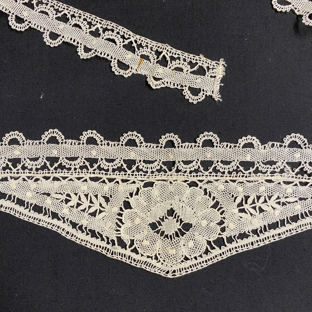 Antique 18th Century Bobbin Lace Sash