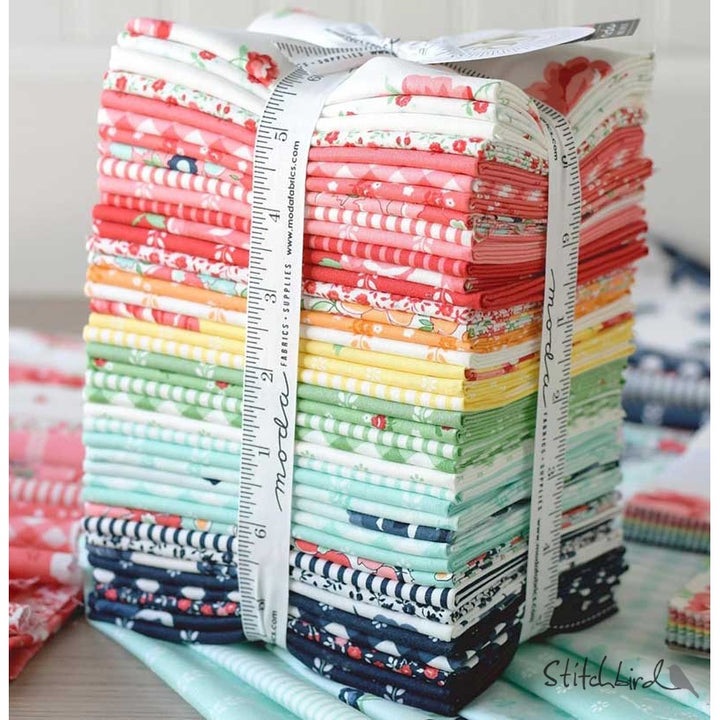 Summertime Fat Quarter Bundle (40 pieces)